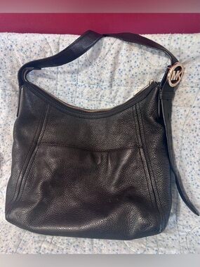 Michael Kors Black Leather Crossbody Bag Purse gold hardware